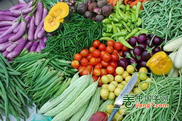 陜西：菜價季節(jié)性波動 ()
